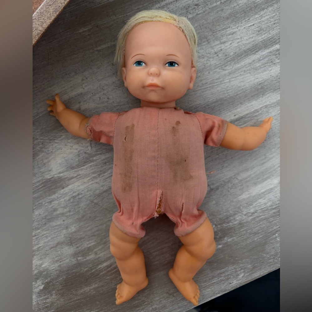 🍃🦋 Vintage Thumbalina Newborn Baby Doll 1960s - Picture 6 of 10